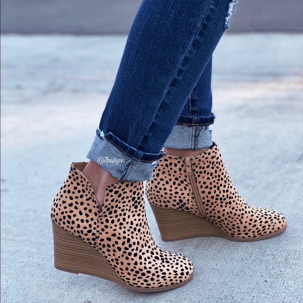 HP BEST IN SHOES Leopard Ankle cut bootie - Picture 7 of 8